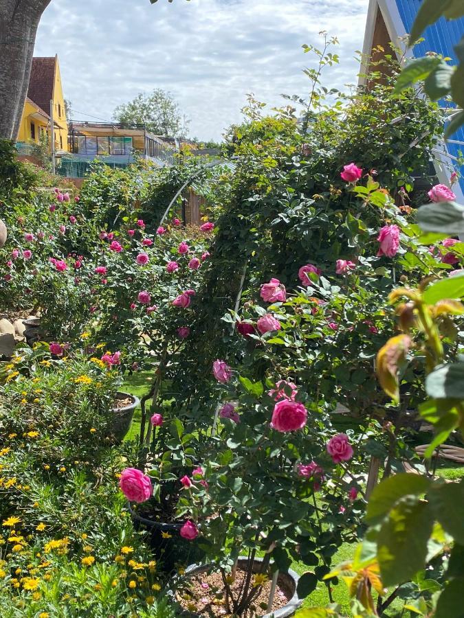 Homestay Khu Vuon Hoang Gia Dalat Luaran gambar